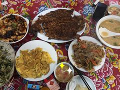 -何适山庄 ·可团建(水长城P2停车场店)