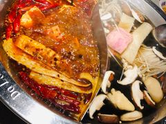 -大龙燚火锅(天钥桥路店)