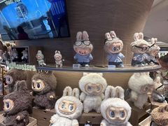 -泡泡玛特POPMART(国金街店)