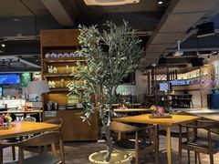 -JINNS锦时 steak&pizza(浸信会礼拜堂旧址店)