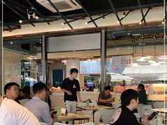 大堂-野萃山·潮汕厚果汁(十亩地店)