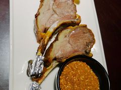 古法烤羊腿-凯撒尔新疆特色主题餐厅(青山店)