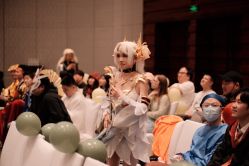 -星元素cosplay动漫摄影写真工作室