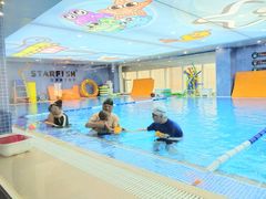 -戊辰亲子游泳俱乐部