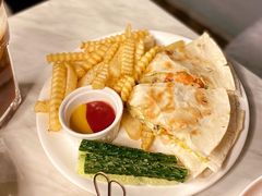 奥尔良烤鸡腿肉墨西哥卷饼-about(丹霞庄店)