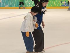 -冰纷万象滑冰场(南山万象天地店)