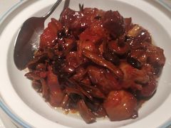 野菌瓦罐肉-千百味红餐厅·江西菜(绿地双子塔店)