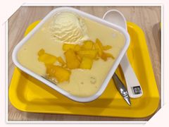 雪山杨枝甘露-满记甜品(巴黎春天宝山店)