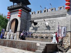 -茅山东方盐湖城景区