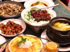 -新白鹿餐厅(湖滨银泰IN77C区店)