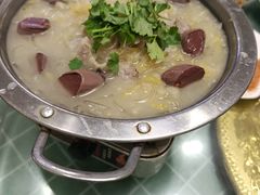 -东北饺子王(港澳广场购物中心店)