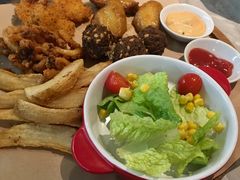 小吃拼盘-必胜客(WOW中心城店)