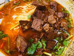 -金杨拉面王小吃面馆·牛三宝面·红烧牛肉粉