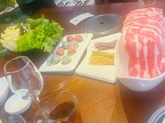 -东海怡品海鲜豆捞(舟宿夜江店)