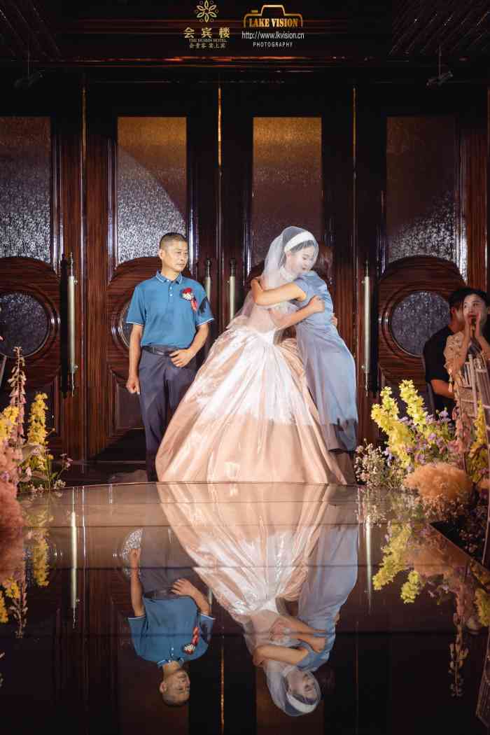 同庆楼老牌做婚宴了服务没话说这次参加朋友婚礼在二楼大厅也很大菜品