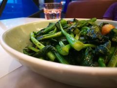 蒜香生炒广东菜心苗-港丽餐厅(高德置地店)