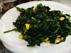 -苏莱特色牛骨滩羊手抓馆(长城东街总店)
