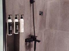 -舍居智能酒店(深圳宝安翻身地铁站店)