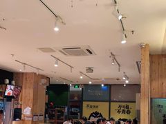 大堂-木屋烧烤(西南角店)