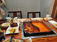 -齐祺鱼锅.清真(兰考店)