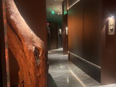 -左庭右院鲜牛肉火锅黑金店(陆家嘴中心店)