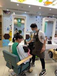 -萌酷专业儿童剪发造型(悦方店)