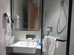 -松果酒店(农业路河南博物院店)