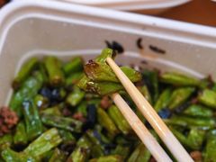 -弄堂里(滨江龙湖天街店)