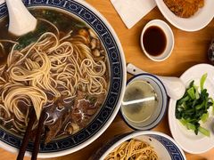 -沪西老弄堂面馆(定西路店)