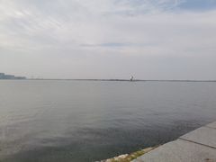 -上海滴水湖皇冠假日酒店