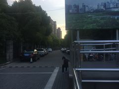 停车-潮府馆·非遗潮州菜·世纪公园(新国际博览中心店)