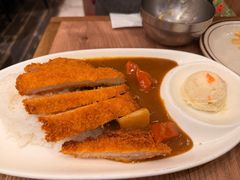 -玛格萝妮比萨屋(四平店)