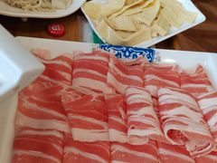 -楼外楼大刀肉传统火锅居(博学路店)