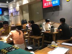 大堂-木屋烧烤(岗顶二店)
