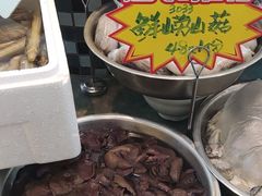 -今鲜源酒店·海鲜锅贴青岛菜(新湛路店)