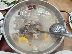 -润泽园海南椰子鸡·糟粕醋火锅(拱北店)