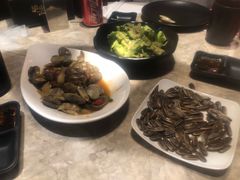 -沪小胖小龙虾(淮海中路旗舰店)