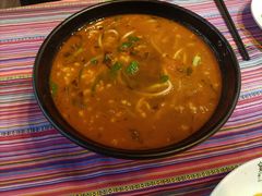 -香巴拉云南餐厅(华莱坞店)