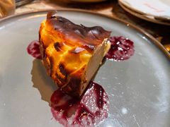 芝士蛋糕配野莓酱-BROWNSTONE布朗石西班牙餐厅(富城店)