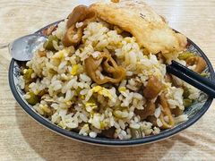 -老头爱马仕酸豇豆炒饭(丰富路店)