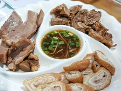-阿灶卤煮老店·姜母鸭(五店市总店)