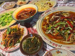 -耙吉吉川味小酒馆(本地人回头店)