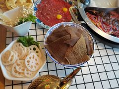 -山悦里 山野·鲜火锅(罗斯福广场店)