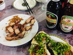 -曼听小寨岩香宰傣家美食城(勐海路店)