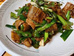 香香酱爆肉-苹果树下艺术餐厅(通州店)