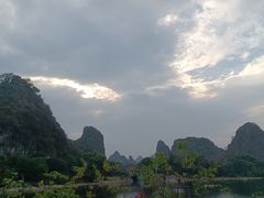 -叠彩山景区