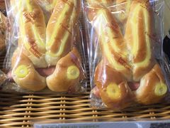-顶东面包花园·生日蛋糕(世博店)