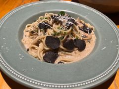 -JINNS锦时 steak&pizza(浸信会礼拜堂旧址店)