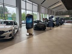 -北京盈之宝宝马&MINI4S店(望京店)