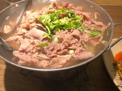 -肖四女乐山跷脚牛肉(滨江天街店)